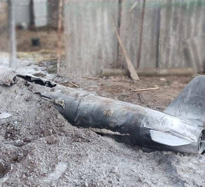 Ракета впала в Бучанському районі: наслідки обстрілів у ніч на 9 травня