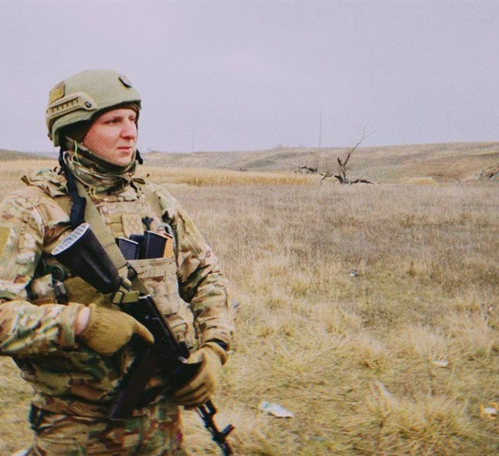 "Денсон" пішов з "Азову" за два дні до війни. Він дізнався про загибель родини, обороняючи Маріуполь
