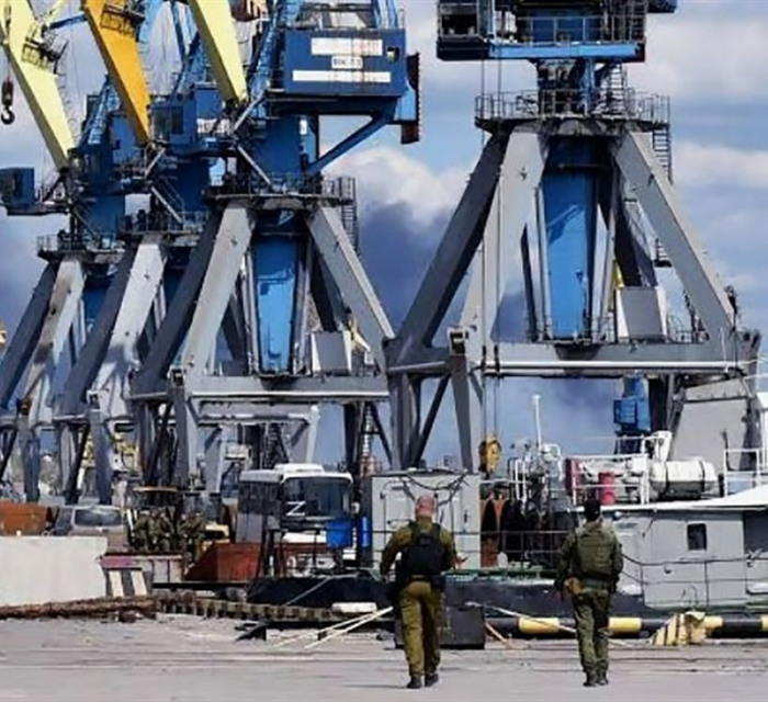 Росія продаватиме награбоване у Маріуполі через закритий аукціон. Сума лотів сягає 85 млн доларів