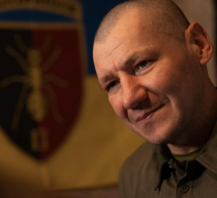 Сергій Криніцький тримав позицію у Часовому Яру 346 днів. Воїн повернувся і отримав Героя України