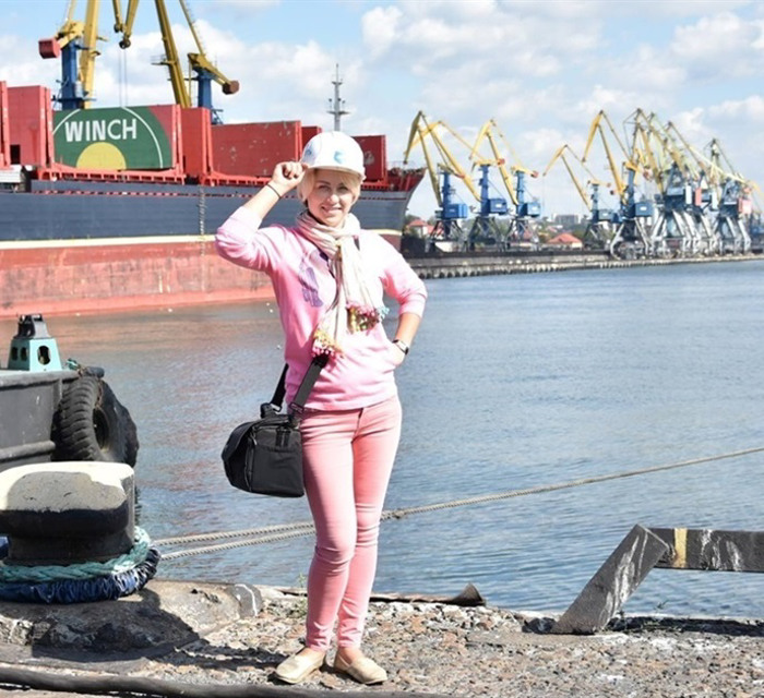 Валентина Чеграхчі з Маріуполя стала героїнею фільму «Життя, яке ми не обирали». Його зняли у Латвії