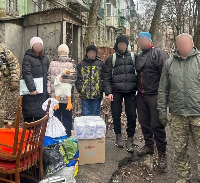 З Дружківки за тиждень евакуювали понад 40 сімей із дітьми. Куди звертатись, щоб виїхати у безпеку