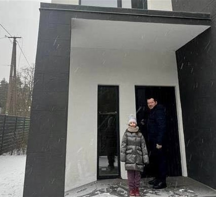 Родина з Гостомеля використала перший в Україні сертифікат на житло і скоро заїде в новий дім у Бучі