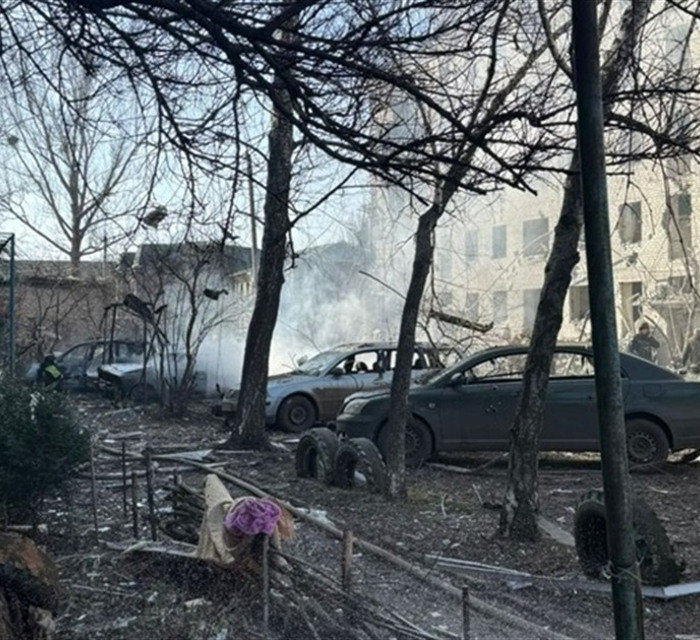 Росія скинула три авіабомби на центр Слов'янська. Є загиблі і поранені (оновлюється)