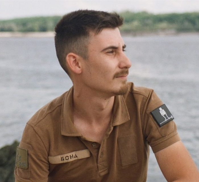 Я бачив, як Бахмут падає, як його прибивають до землі бомбами, ніби цвяхами до дошки