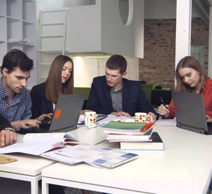 Иммиграция в Литву через обучение