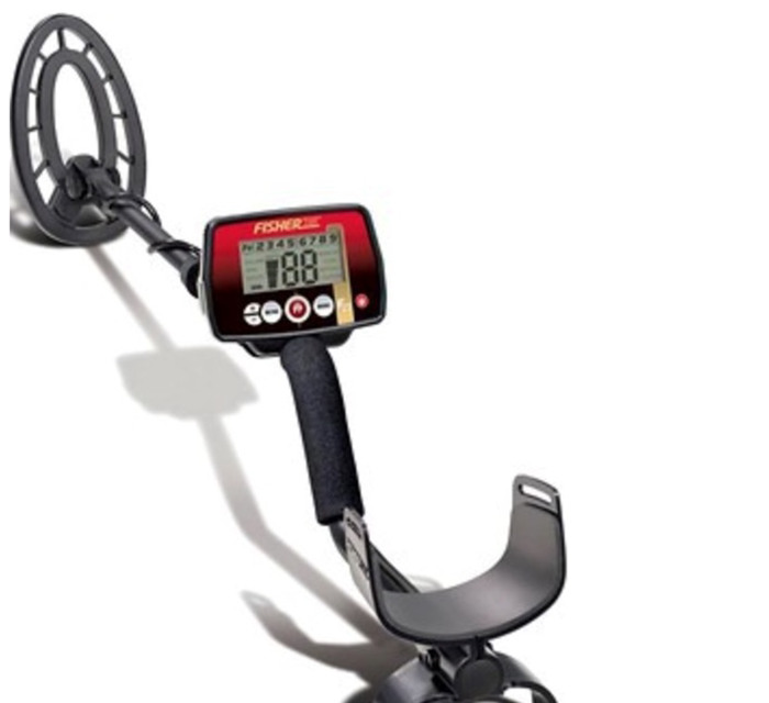 Minelab, Fisher Labs или Treker: 3 популярных модели металлоискателя. Что нужно знать перед покупкой