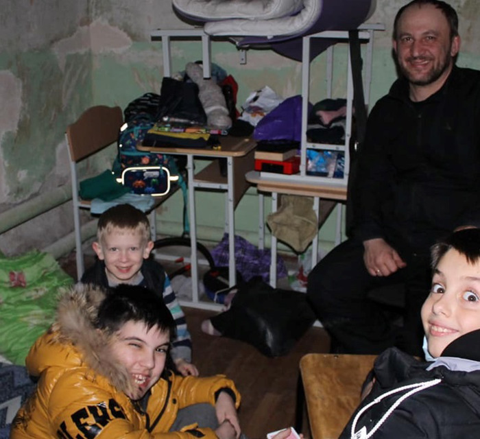 Мариуполь стал городом страха и ужаса. Так люди выживали в убежищах