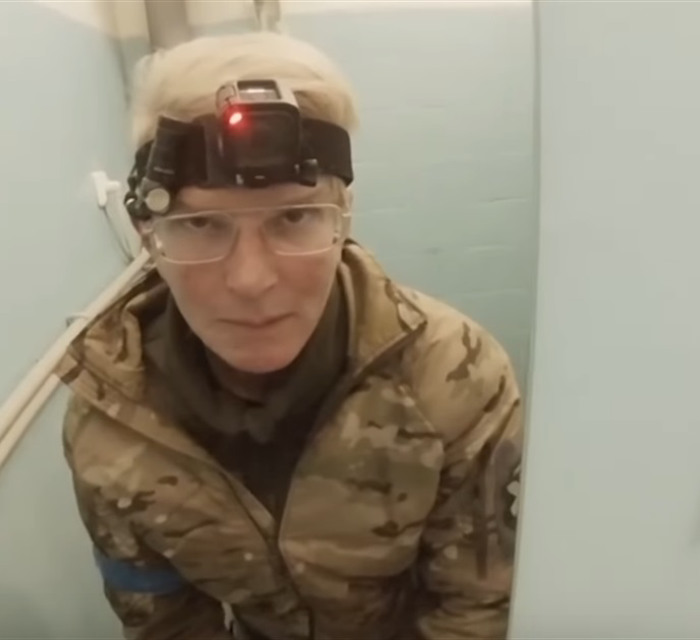 Эти кадры из Мариуполя с камеры парамедика Тайры. Смотрите, как здесь помогали раненным