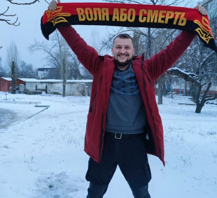 Рік тому Олександр Биков з Луганщини хотів робити гастрофестиваль на сході. Зараз він артилерист