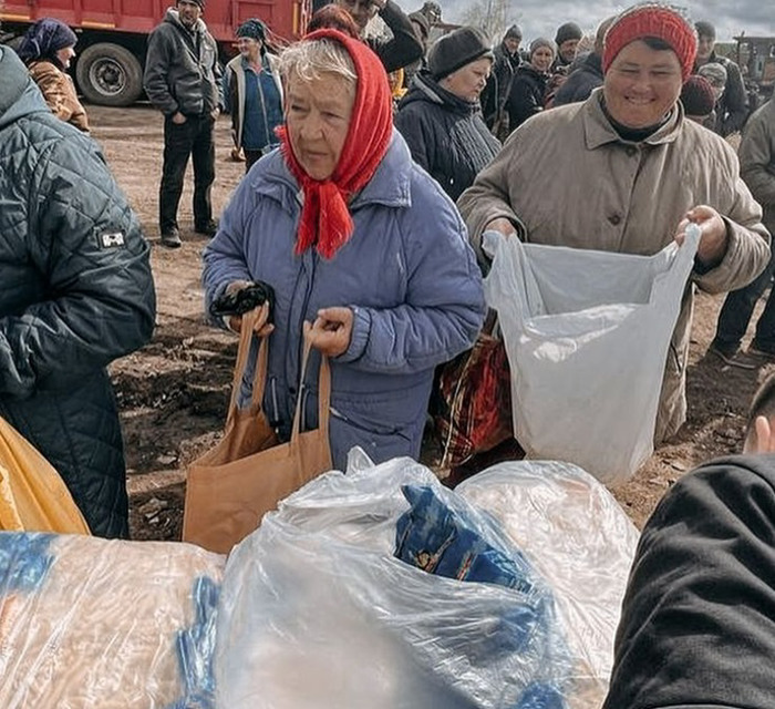 Тут знищено 90% будинків. Волонтери спілки "ПОРУЧ" відвідали прифронтові Тетянівку та Красногорівку