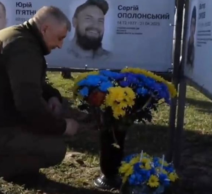 У Гостомелі відкрили Алею Слави в пам'ять про загиблих Героїв
