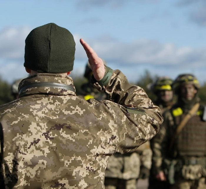 Безплатне навчання для кар’єри на держслужбі, курси водіїв та компенсація за житло для ветеранів