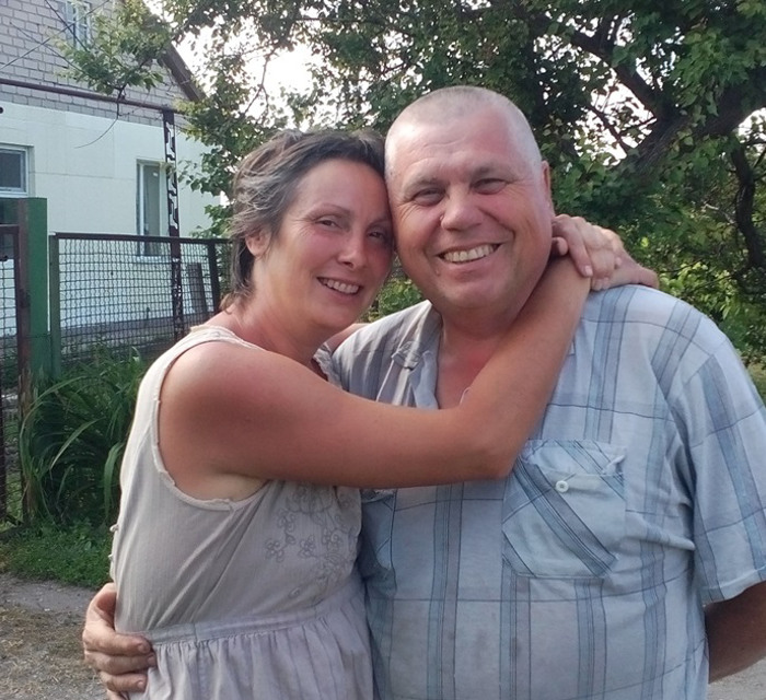 Родина Гнилицьких з Донеччини відновила свій ягідник на Запоріжжі. Вони вирощують хурму і інжир