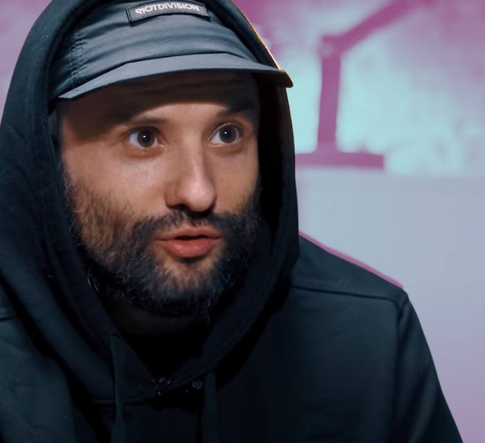 Віктор Розовий про студентське життя зсередини — горілка, бійки та сесію за гроші