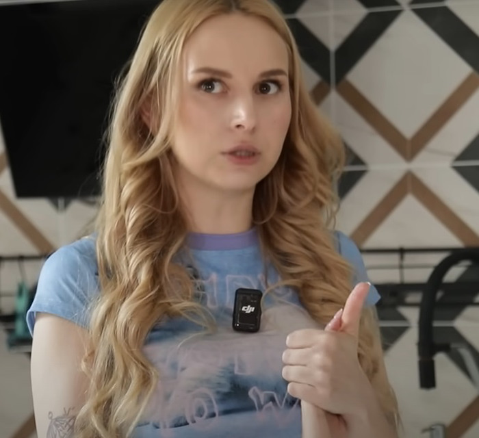 Від гуртожитків до елітного району. Історія успіху блогерки Емми Антонюк