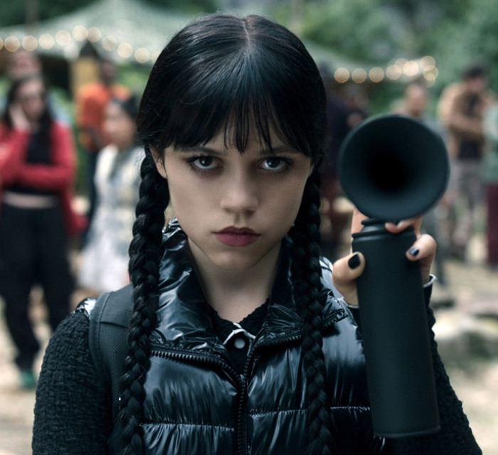 Netflix розсекретив нову акторку третього сезону "Венздей"