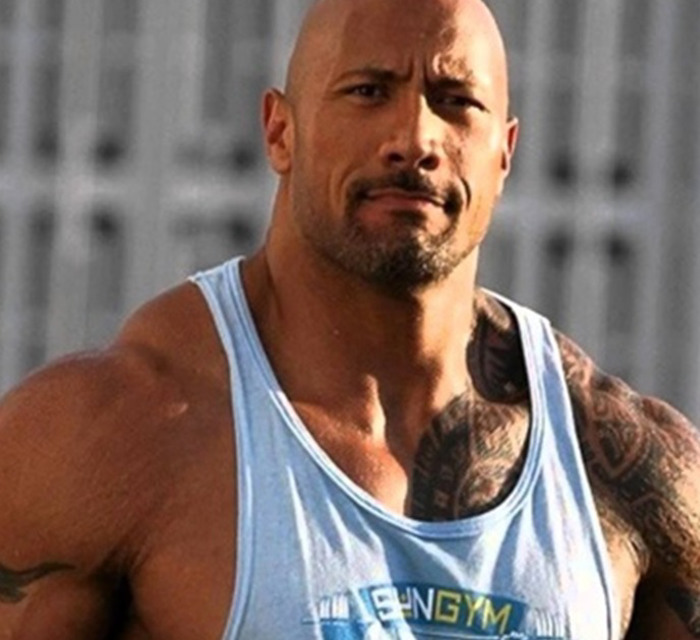 «Це честь для мене» — Двейн «Скеля» Джонсон звернувся до українського військового