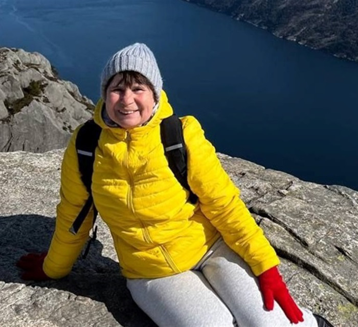 Ми пройшли замінованим лісом і вціліли. Галина Шухова з Попасної живе у Норвегії і допомагає війську