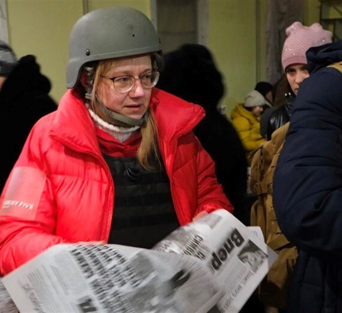 Ольга Данілова залишається на Донеччині. Майже щодня вона у Бахмуті — просить людей евакуюватися