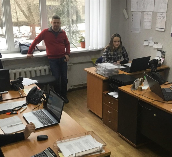 «Ми змінили 10 квартир». Що мотивувало Андрія Давидова з Горлівки та його транспортну компанію 