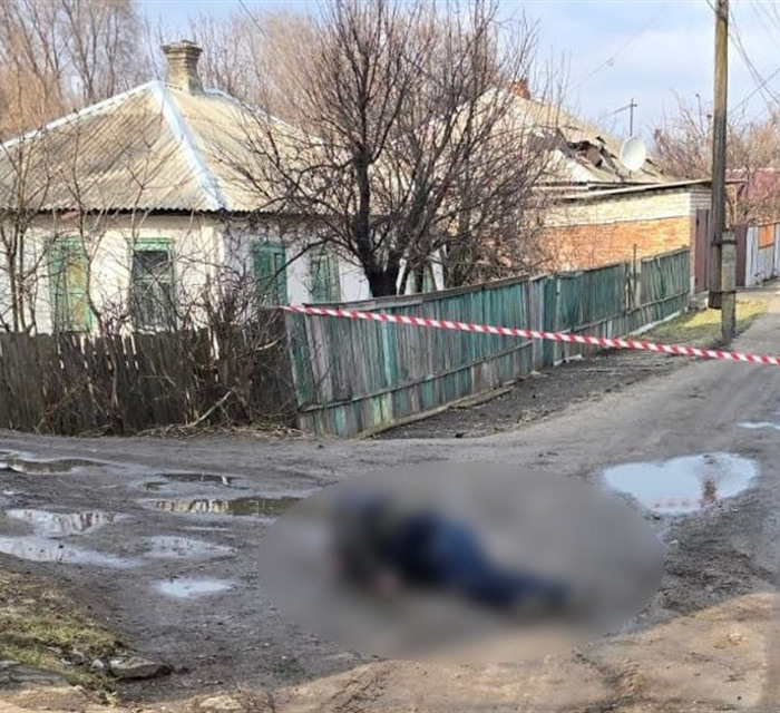 У Слов'янську застрелили поліцейського під час перевірки документів, нападник утік. Що відомо