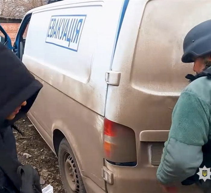З Олексієво-Дружківки евакуювали кілька родин. Серед них люди, які пішки вийшли з Костянтинівки