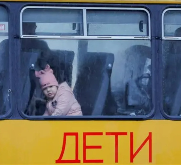 Росія викрала 24 дитини з Луганщини з початку року. Там називають це «сімейнозберігаючим підходом»