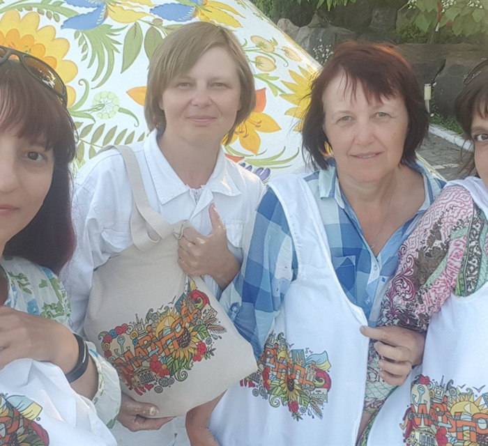 Цветы Приазовья: как художники в Мариуполе разукрашивают тетраподы
