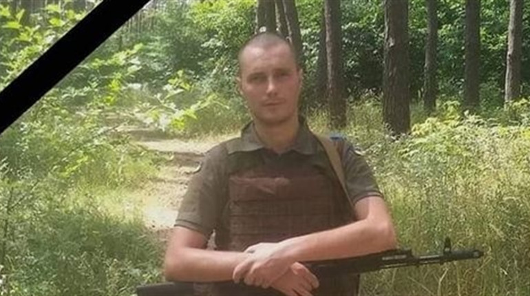 Захисник Олександр Анікієнко з Ніжина любив життя та людей, а ще мріяв посадити сад майбутнього