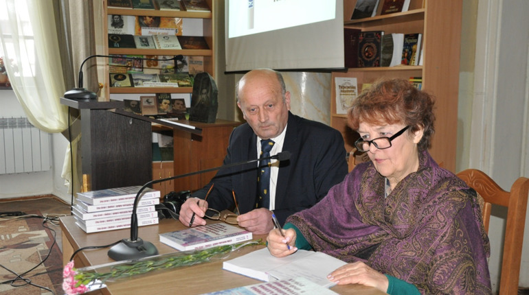 Нове видання від місцевих авторів: "Духовна православна семінарія в Кременці в 1919-1939 роках"