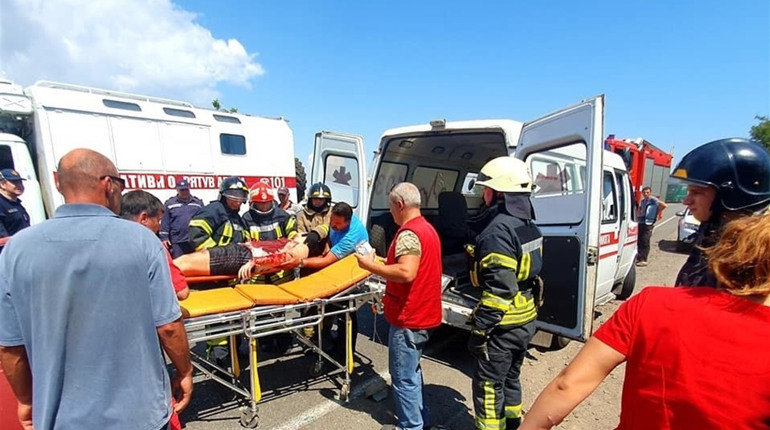 Освітяни збирають допомогу вчительці, яка постраждала в ДТП поруч з Великим Дальником 27 липня