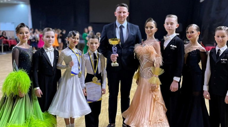 Юні чортків'яни стали чемпіонами України з бального танцю