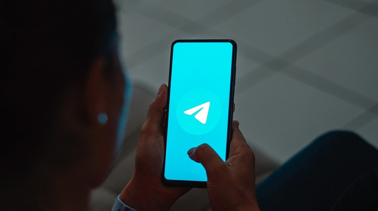 Шахраї повідомляють про нібито завершення дії номера та просять замінити сім-картку