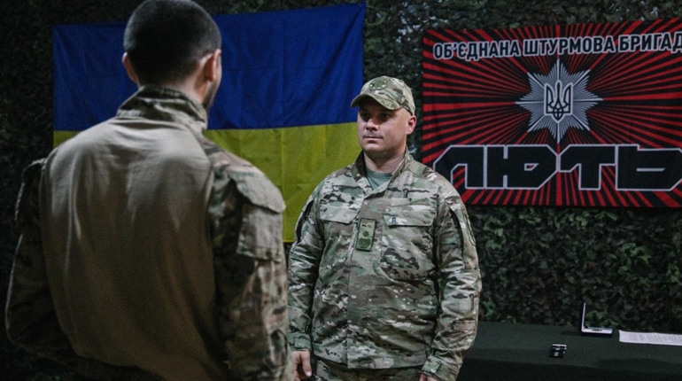 Задля звільнення Луганщини. До лав штурмової бригади "Лють" запрошують добровольців