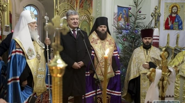 Священник, до якого приїздив молотися Порошенко: про томос, любов до держави та футбольної команди 