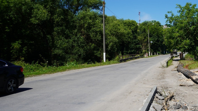 У Городку рух транспорту по вулиці Гончара буде ускладений. Як довго
