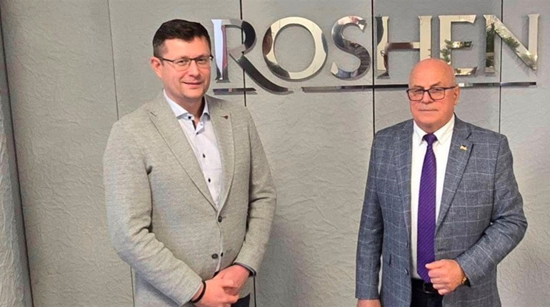 Коледж транспорту та будівництва підписав договір про співпрацю з корпорацією «ROSHEN»