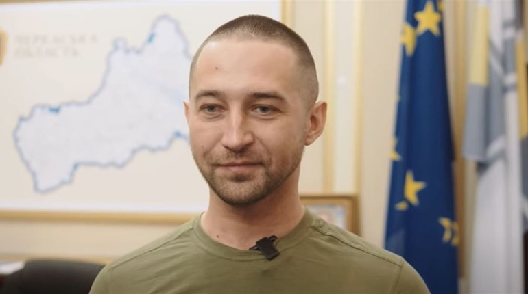 Буде довго жити: 5 фактів про золотонісця Романа Грибова – автора фрази про російський корабель