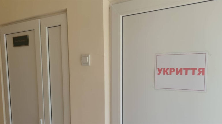 ​​​​​​​Як навчатимуться школярі в умовах війни: офлайн чи дистанційно