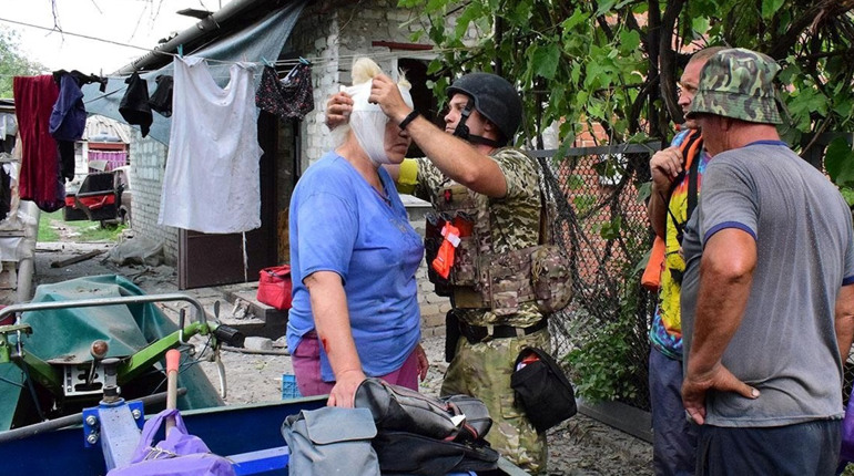 Росія нанесла ракетний удар по приватному сектору Покровська. Є загиблі та поранені.