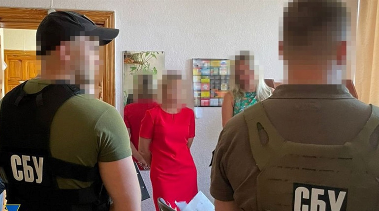 На Черкащині повідомили про підозру судді, яка виправдовувала російську агресію в Україні