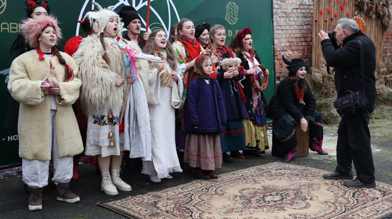 Обличчя «Різдва для нескорених». Святковий фоторепортаж