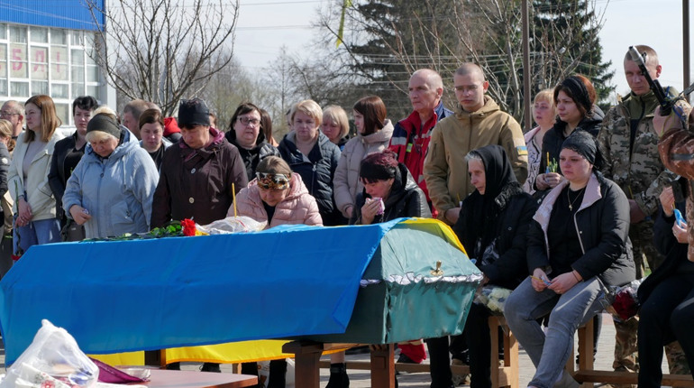 У Вороніжі провели в останню путь командира взводу