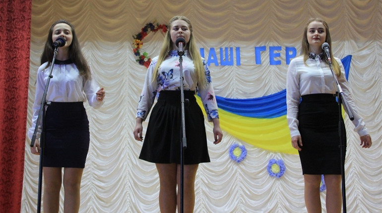 У Писарівці відбувся фестиваль української патріотичної пісні