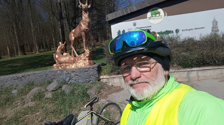 Пенсіонер із Городка готується до веломарафону Париж–Брест–Париж: подолав 200 км майже за 12 годин