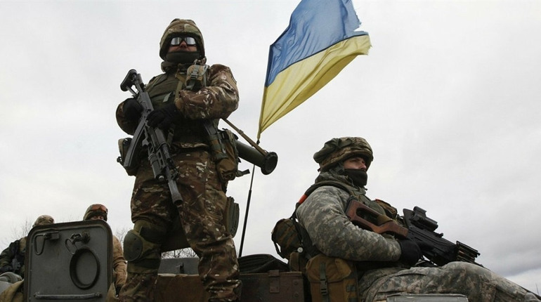 Воєнний стан в Україні продовжено до 19 лютого 2023 року