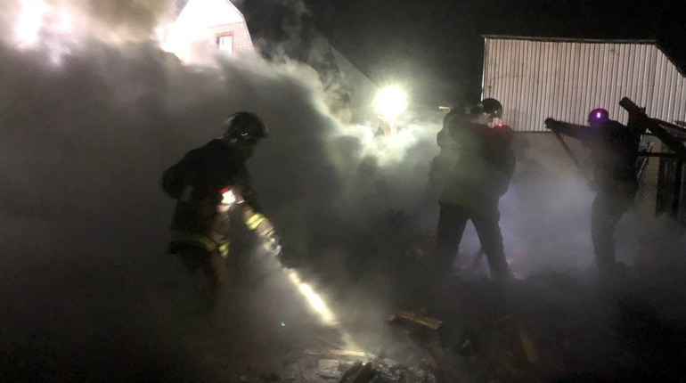 У Чакві боролись з пожежею дві рятувальні команди