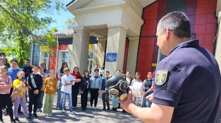 Для учнів Новобілярської гімназії провели заняття з пожежної безпеки (ФОТО)