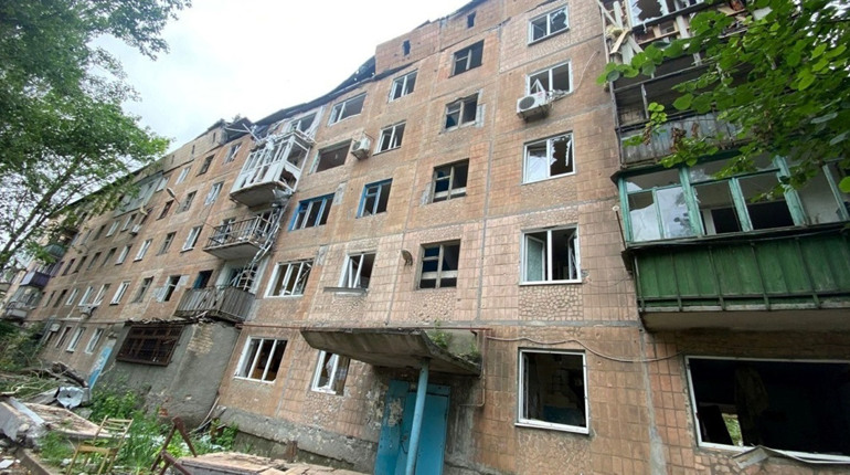 Росіяни продовжують гатити авіабомбами по Торецькій громаді: наслідки обстрілу 9 липня